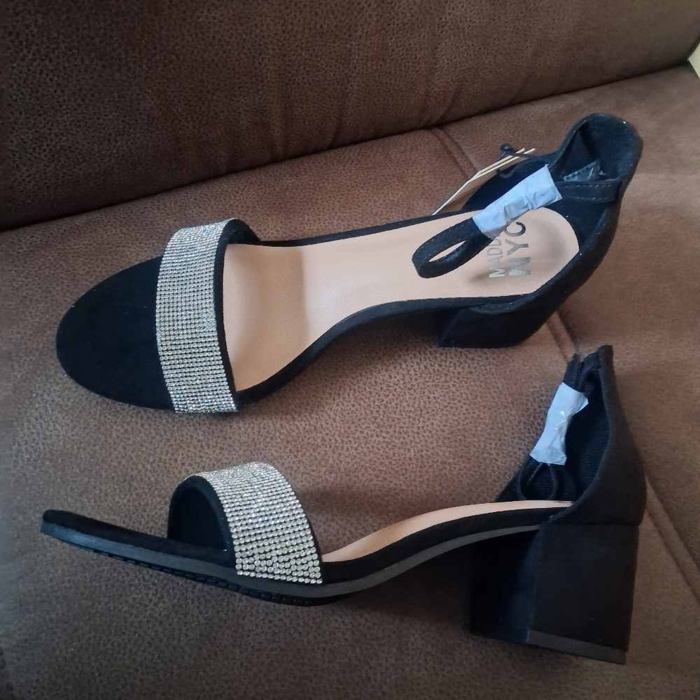 Madden NYC Illie City Black Heeled Sandals with Rhinestone Strap Size 9
